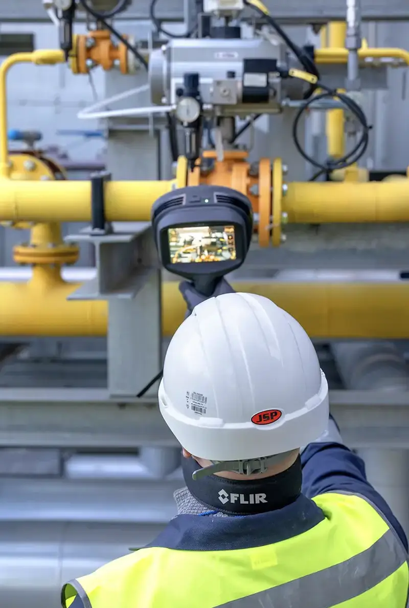 FLIR acoustic imaging device in the field